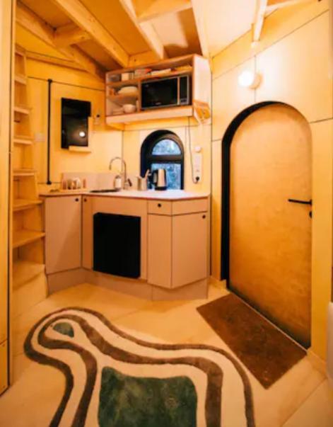 ホテル Le Pigeonnier - Tinyhouse En Plein Centre De リエージュ エクステリア 写真